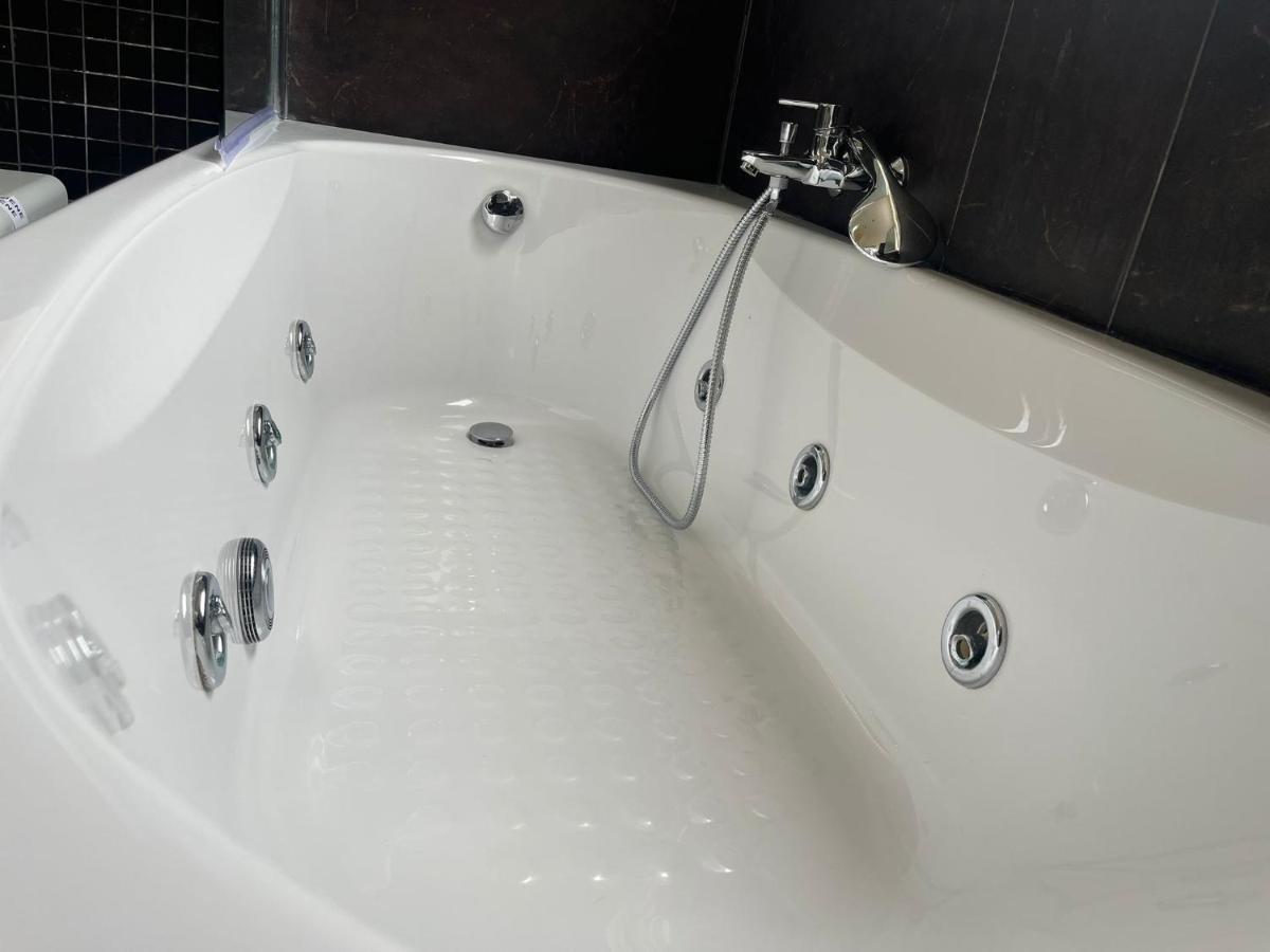 Horizon Suites Чефалу Екстериор снимка